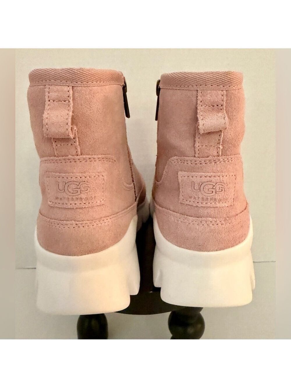 NEW IN BOX – UGG Palomar Sneaker Pink Crystal • Women’s 7.5 - Picture 10 of 13